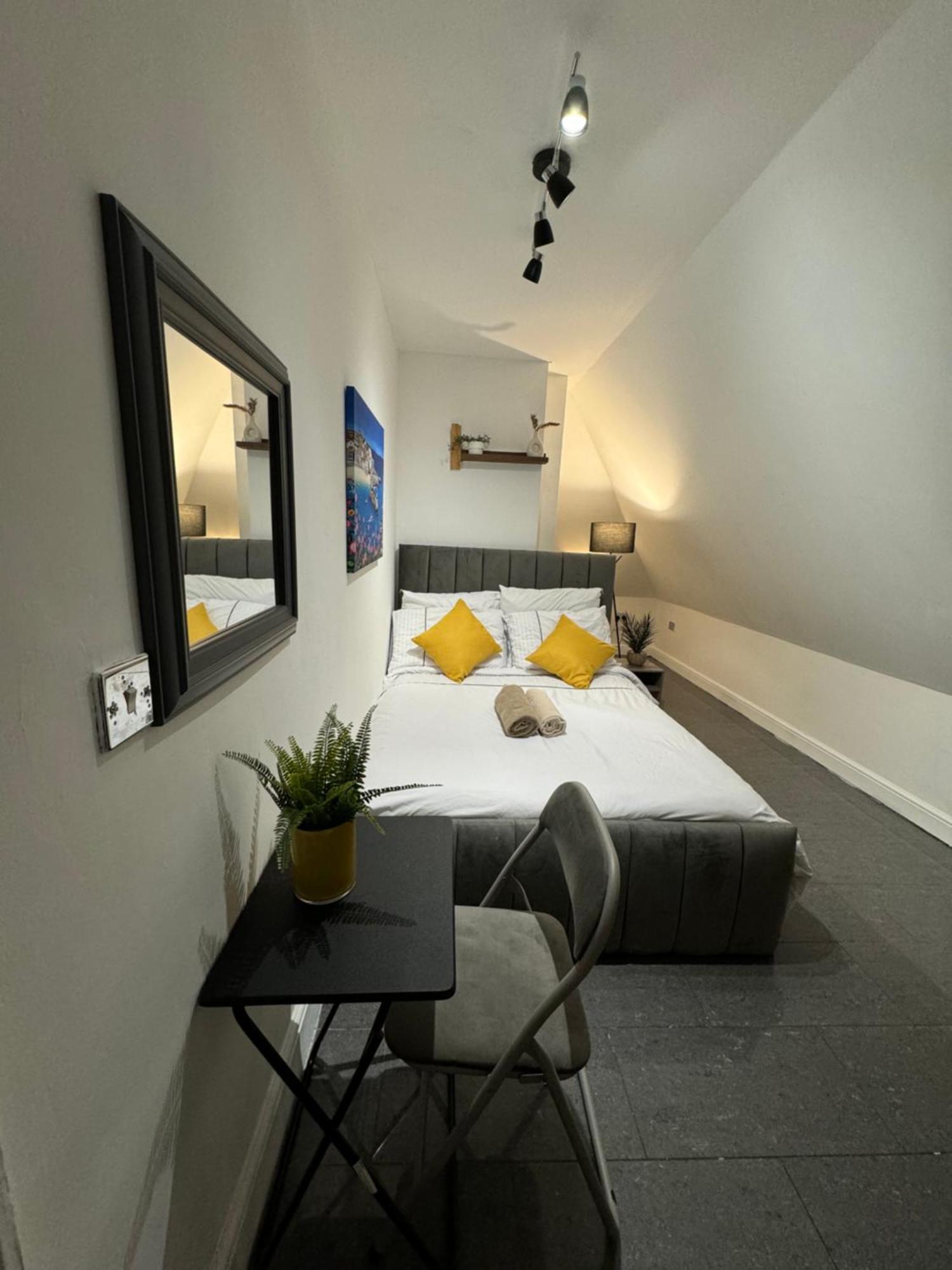 Pensión A Modern Luxury Penthouse Close To Tower-hil-canary Wharf-central Londres