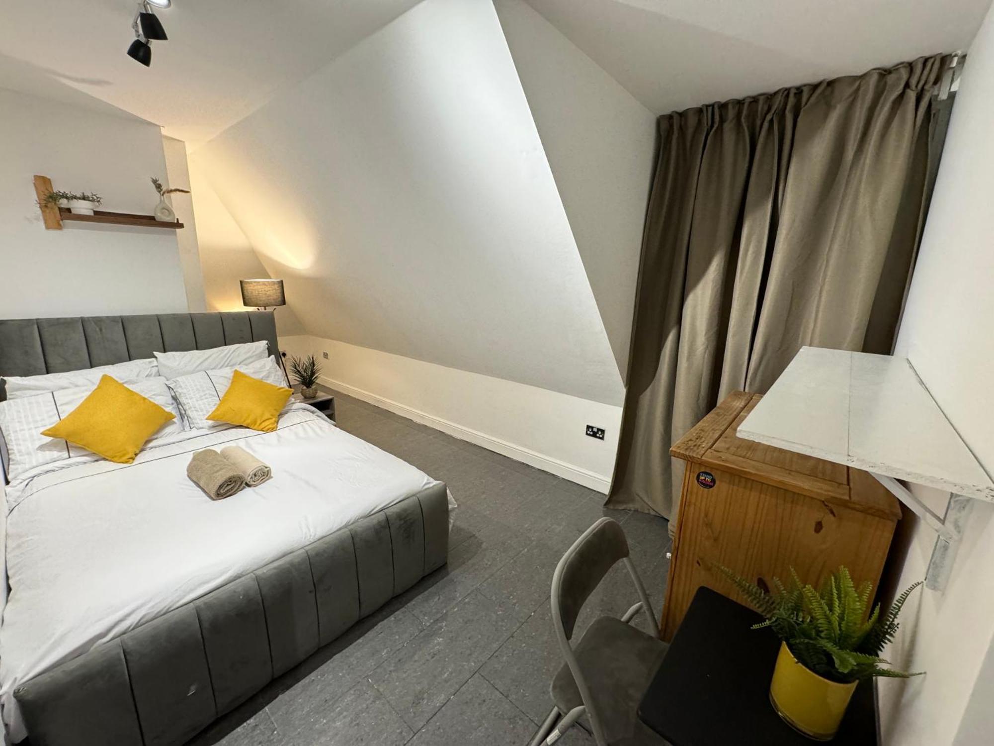 A Modern Luxury Penthouse Close To Tower-hil-canary Wharf-central Londres